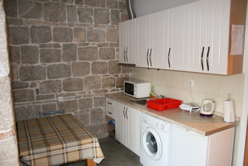 Rooms And Apartments Emily Σπλιτ Εξωτερικό φωτογραφία